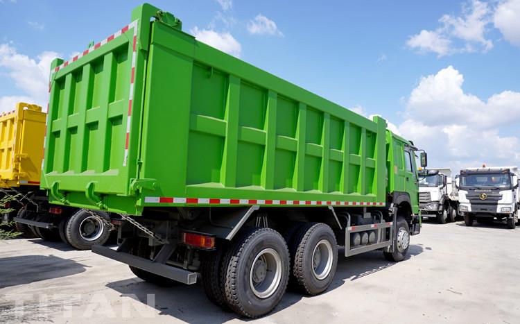 Sino Howo 10 Wheeler Dump Truck for Sale in Guyana