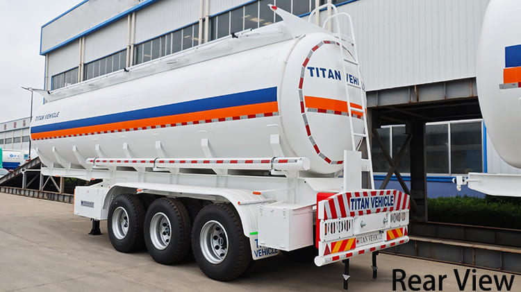 3 Axle 4000 Liters Fuel Tanker Trailer for Sale in Guyana