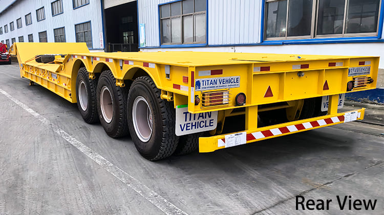 3 Axle 80 Ton Hydraulic Lowboy Trailer for Sale in Guyana