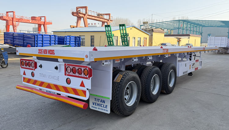 Tri Axle Flatbed Semi Trailer for Sale in Guyana
