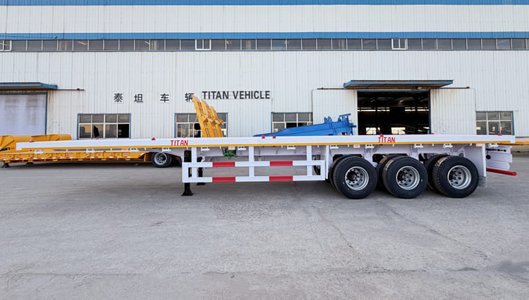 Tri Axle Flatbed Semi Trailer for Sale in Guyana