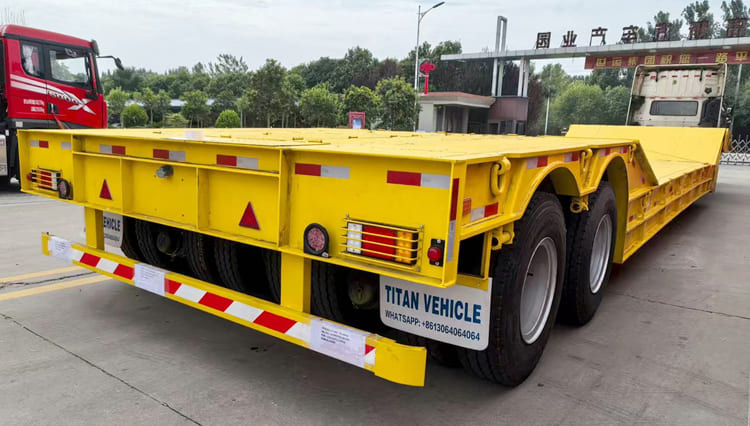 120 Ton Folding Gooseneck Trailer for Sale in Guyana