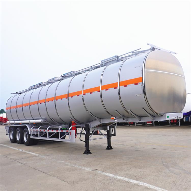 Stainless Steel Tanker Trailer