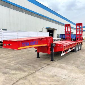 3 Axle Lowbed Trailer Truck