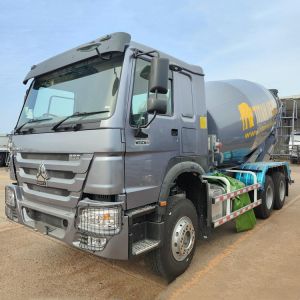 Howo 380 Concrete Mixer Truck